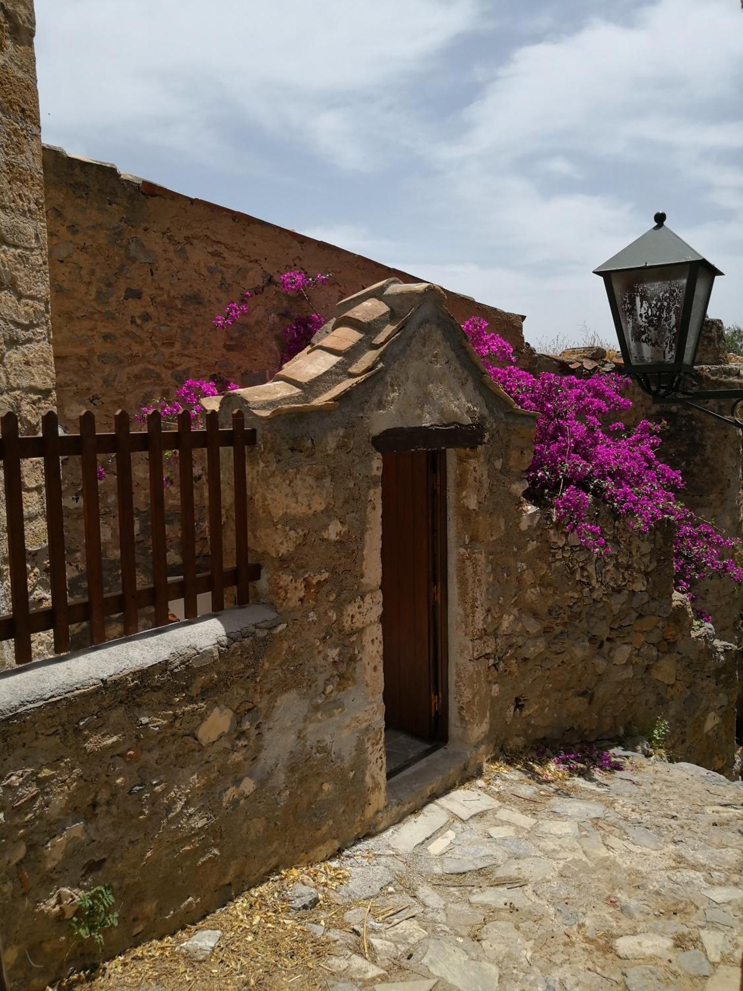 Kissamitakis Guesthouse Monemvasía Exterior photo