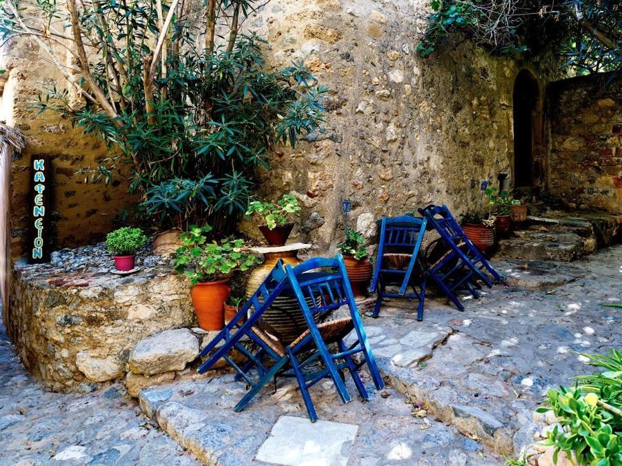 Kissamitakis Guesthouse Monemvasía Exterior photo